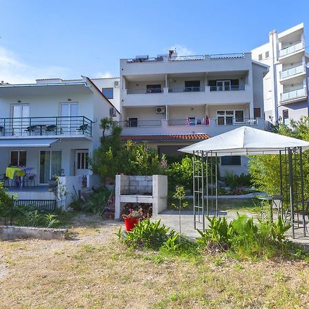 Meri Apartments - Puharic มาคาร์สกา ภายนอก รูปภาพ
