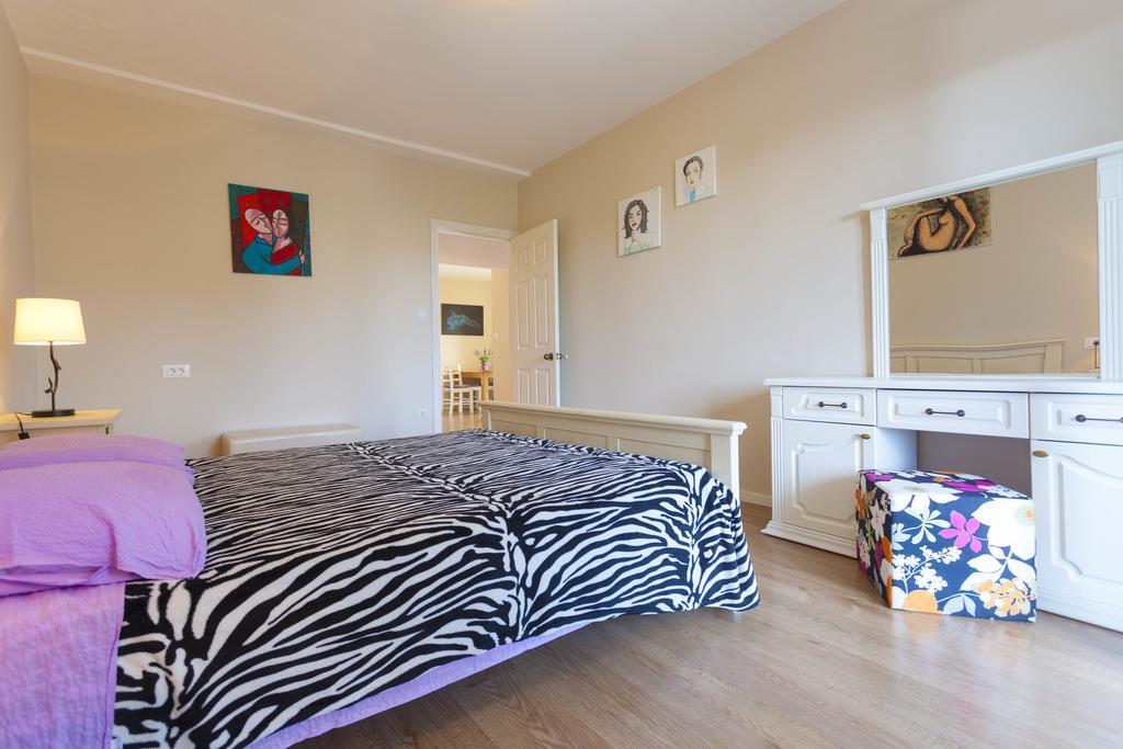 Meri Apartments - Puharic มาคาร์สกา ห้อง รูปภาพ